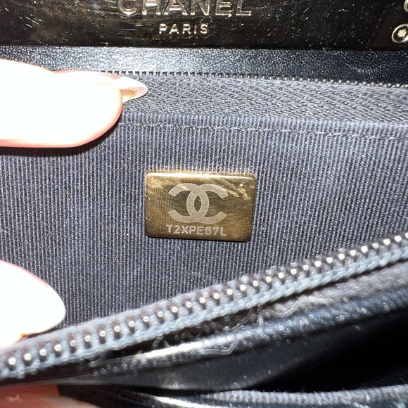 Authentic black Chanel bag - Picture 9 of 9
